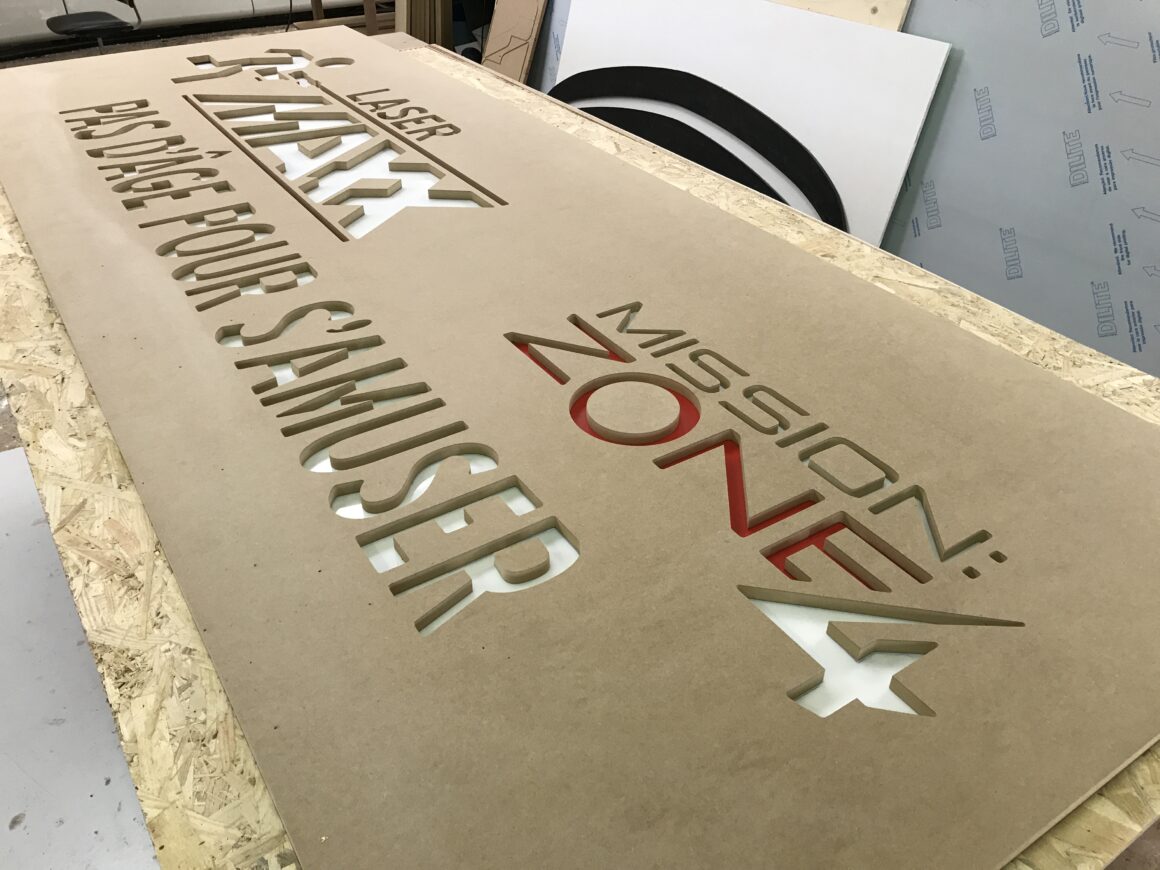 Enseigne MDF