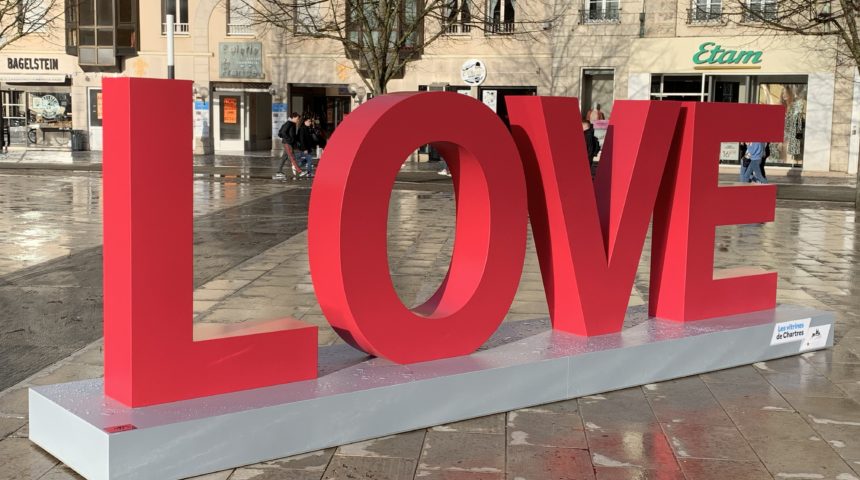 Lettres géantes LOVE