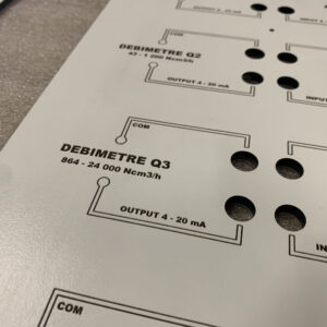 Gravure panneau de contrôle HPL